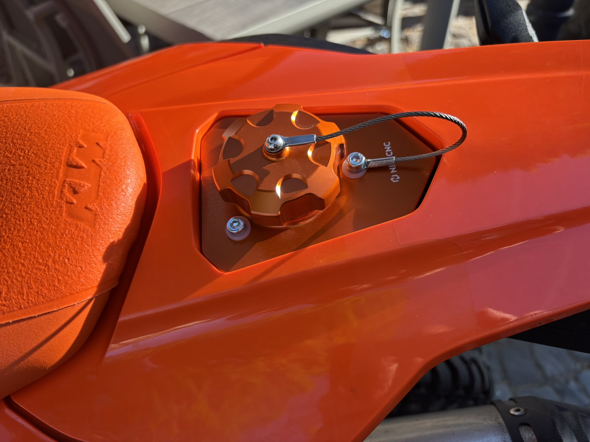 KTM 690 Enduro R – Bild 2